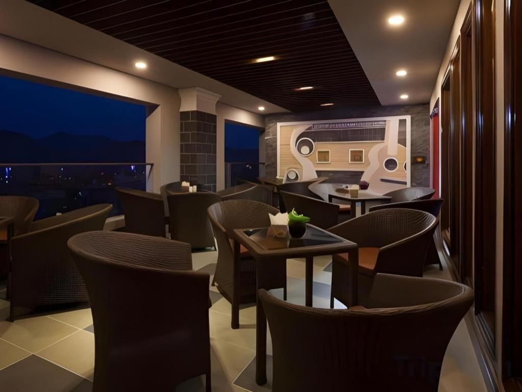 Tuyen Quang Royal Palace Hotel מראה חיצוני תמונה
