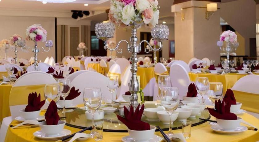 Tuyen Quang Royal Palace Hotel מראה חיצוני תמונה