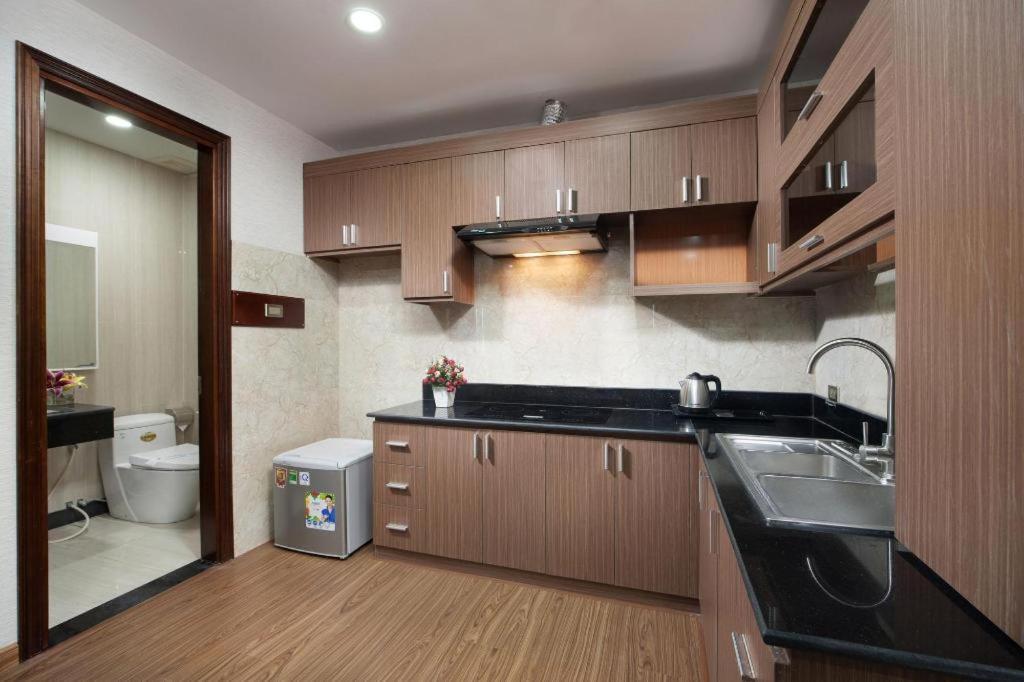 Tuyen Quang Royal Palace Hotel מראה חיצוני תמונה