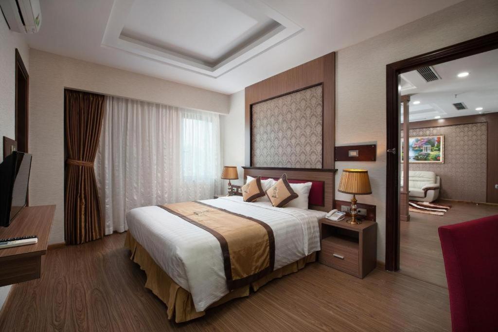 Tuyen Quang Royal Palace Hotel מראה חיצוני תמונה
