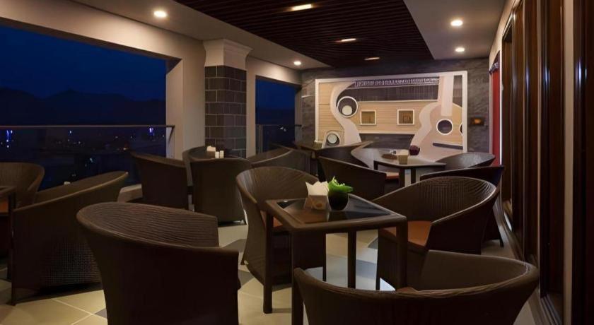 Tuyen Quang Royal Palace Hotel מראה חיצוני תמונה